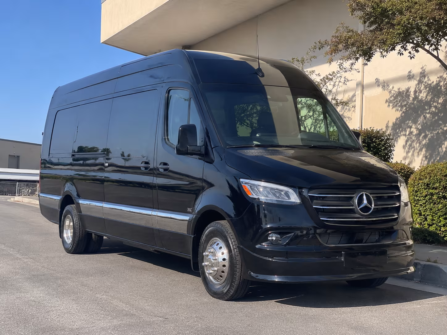 bus rental options for killeen trips