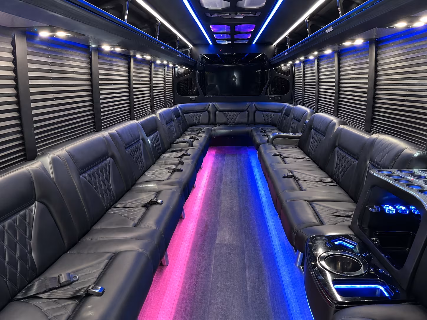 bus rentals for killeen groups heading to wine festivals in austin and san antonio
