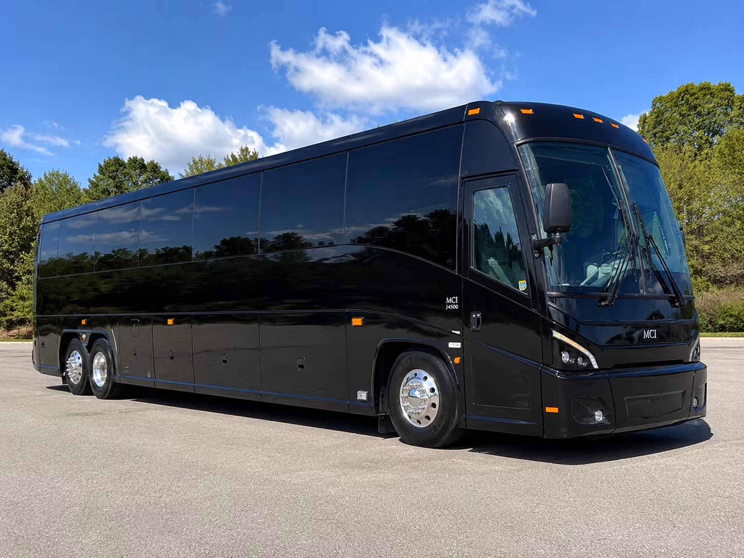 charter buses for fort cavazos museum field trips in killeen