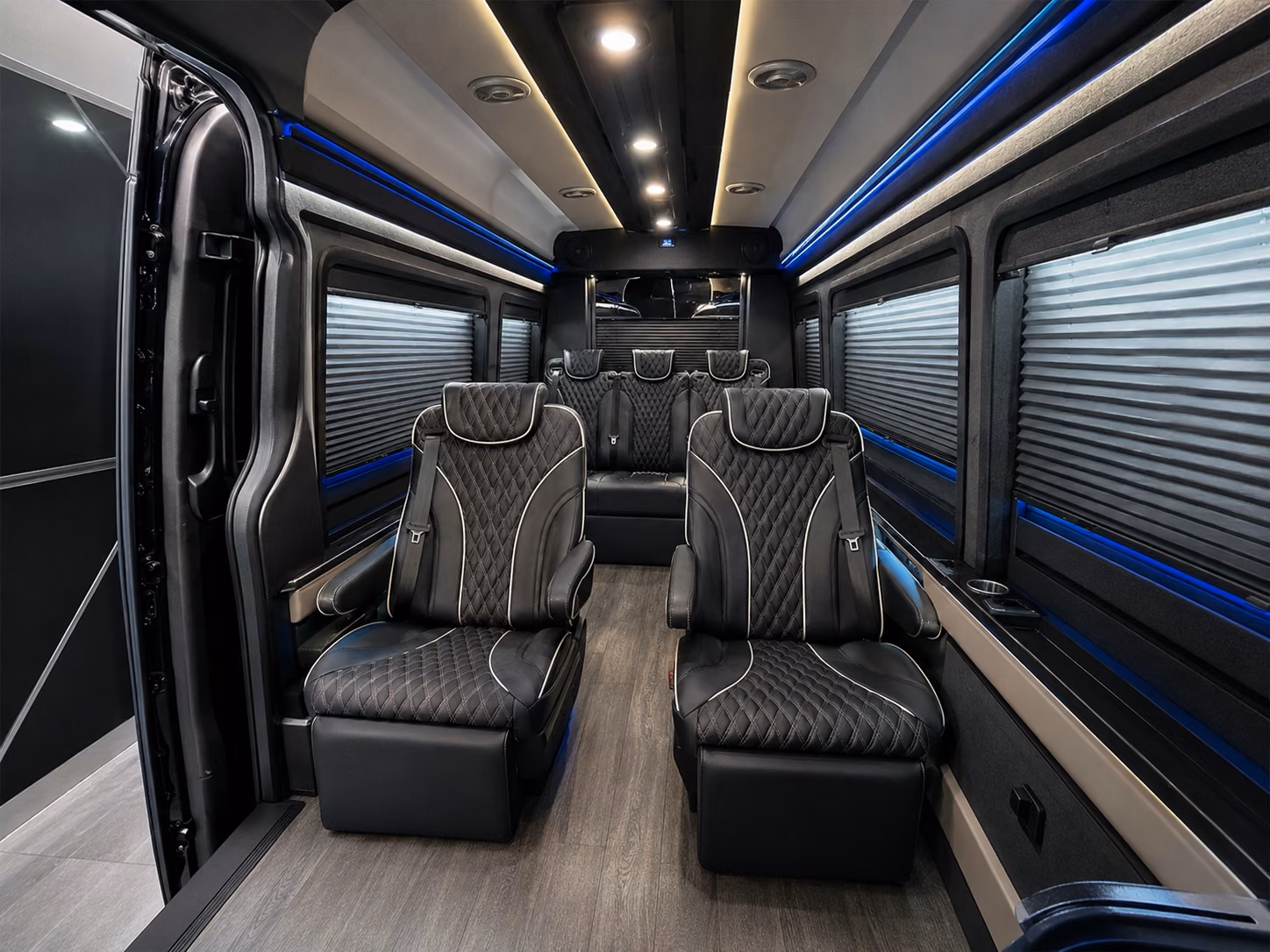 convention bus rentals for groups arriving from austin and waco