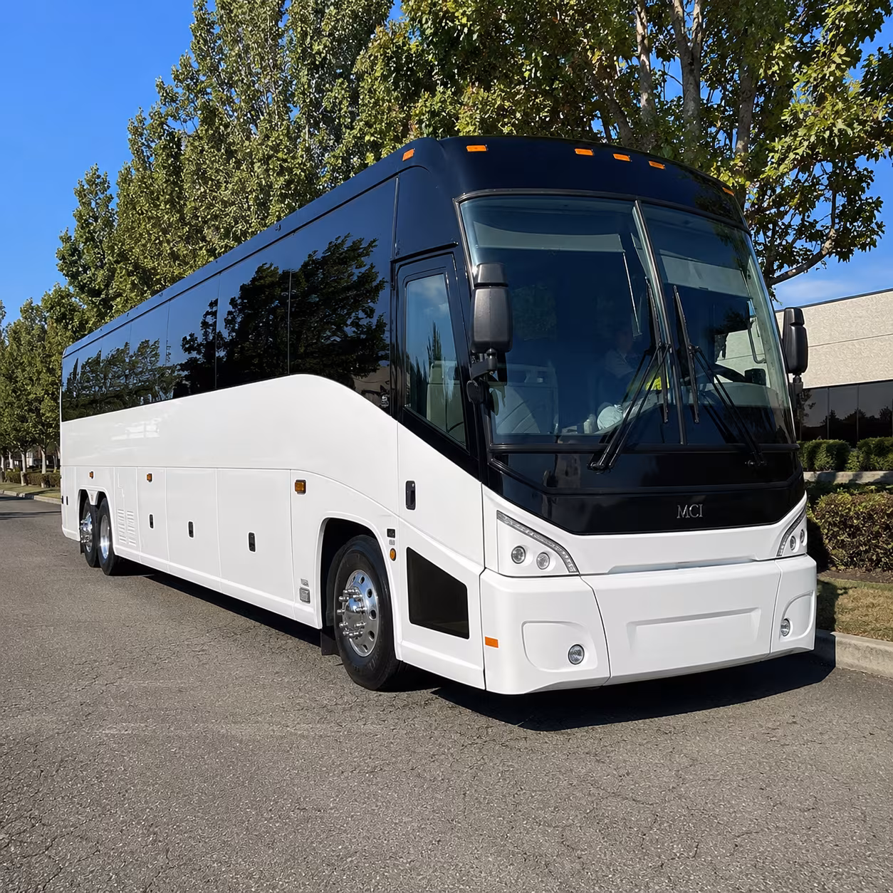 killeen 50 passenger charter bus