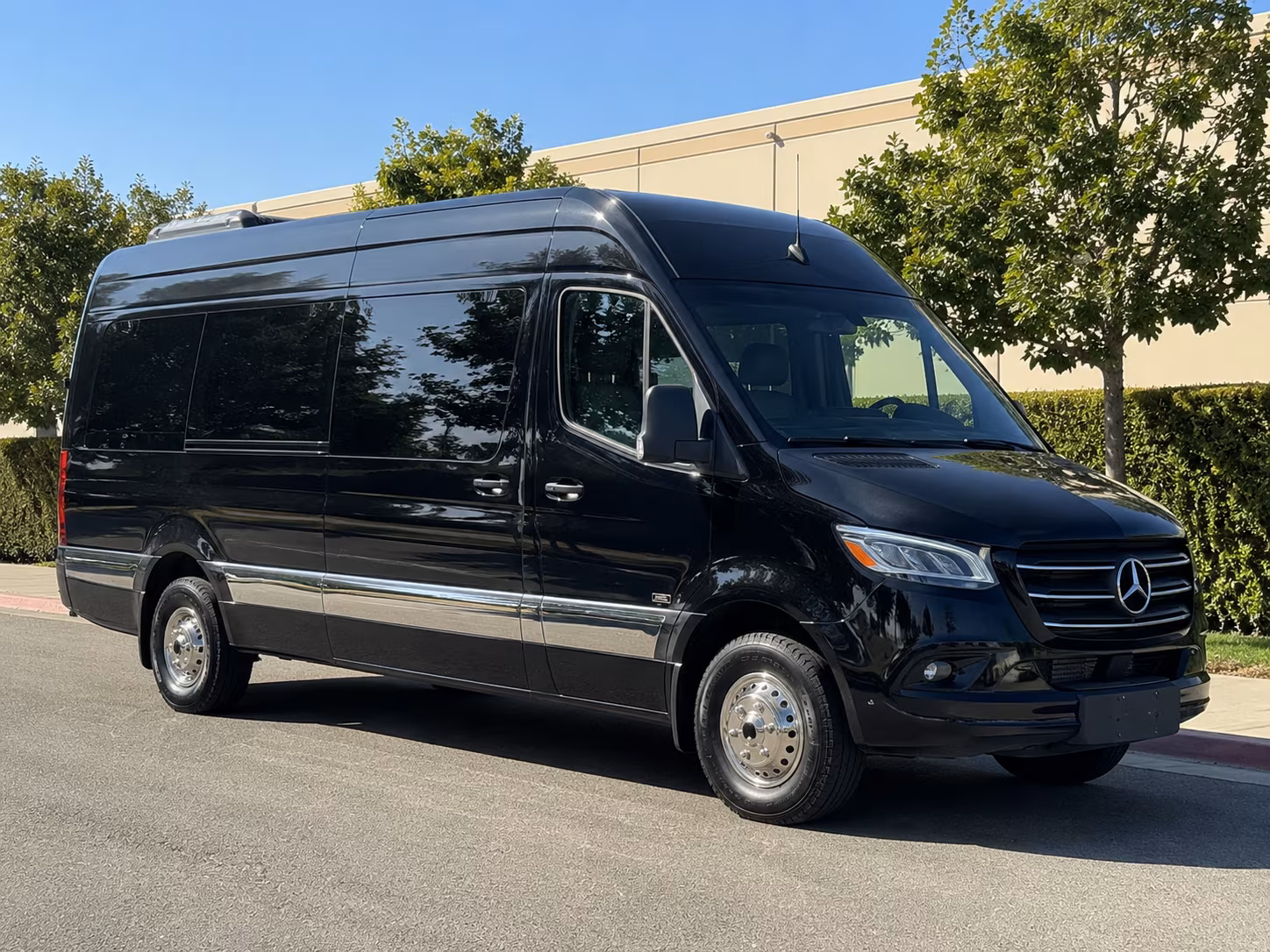 killeen sprinter van with driver