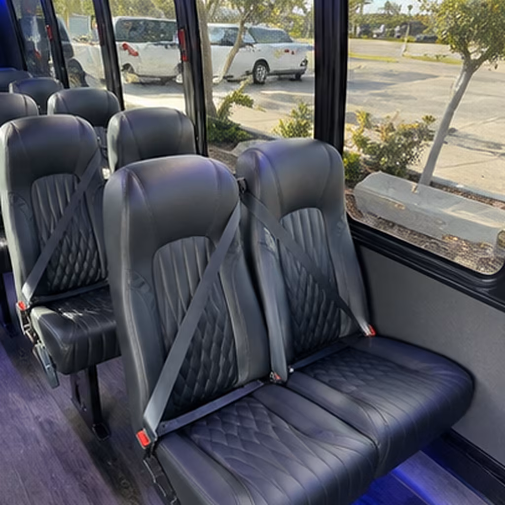 minibus rentals for multi day expo shuttle loops in killeen