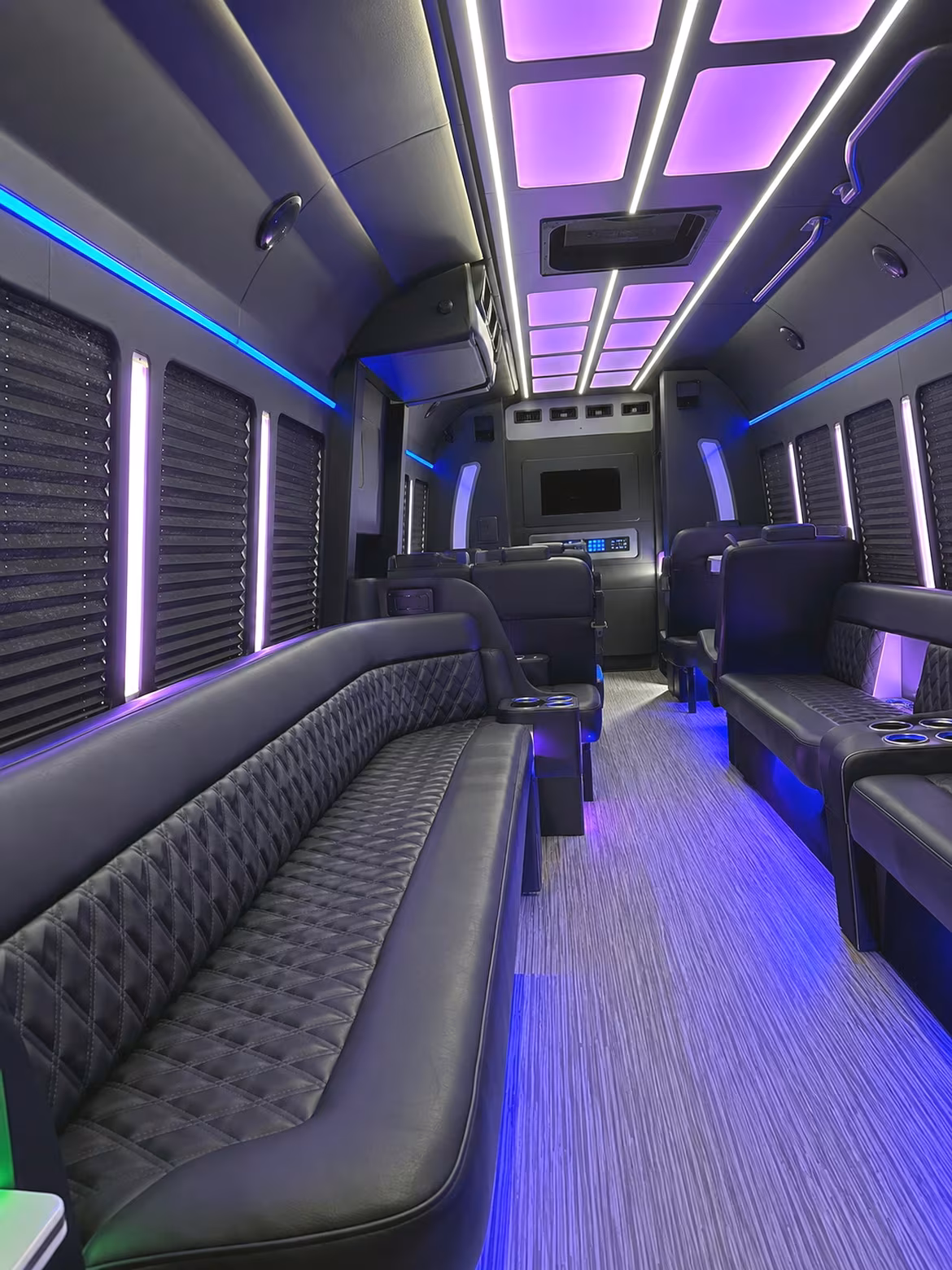 multi day and long distance corporate bus rentals out of killeen