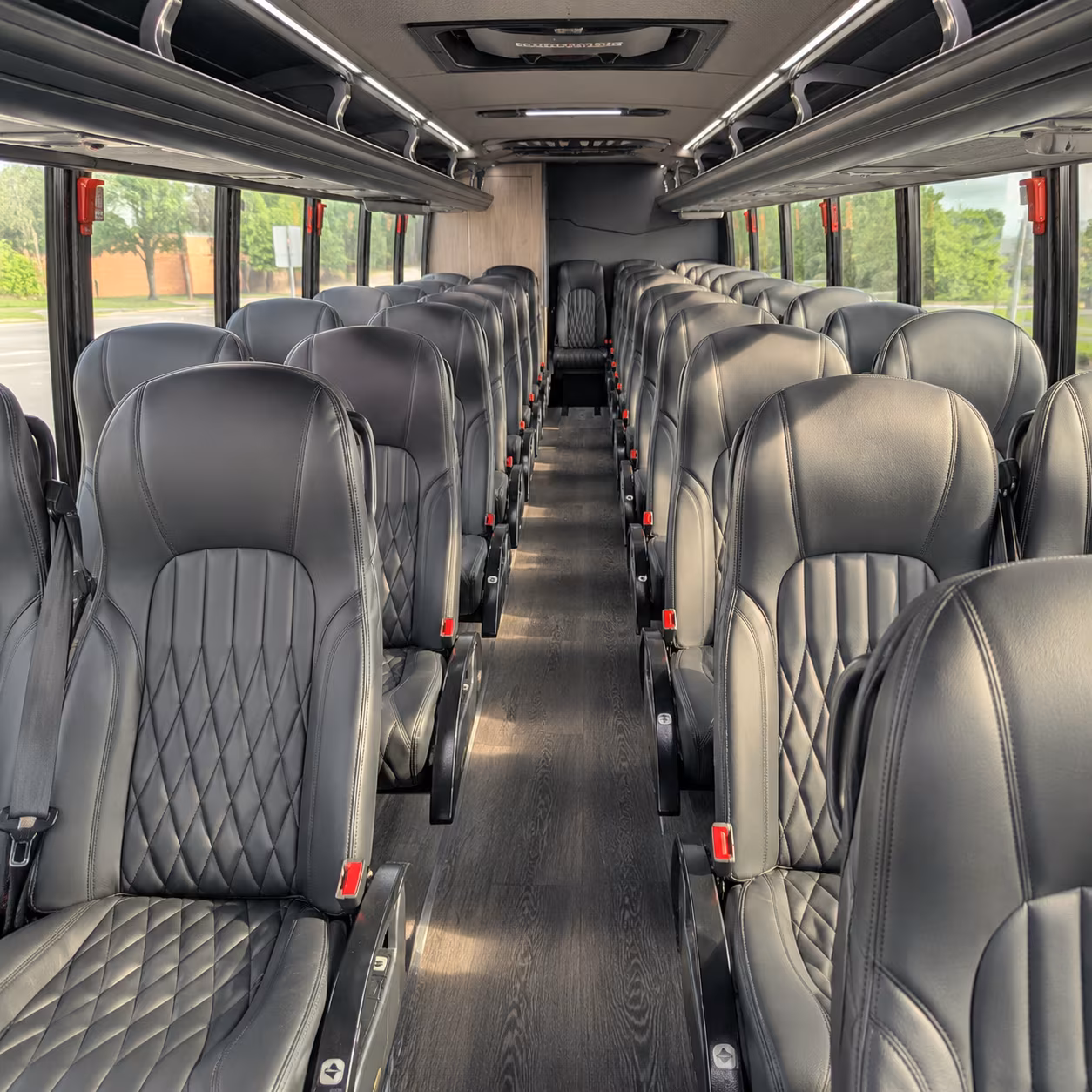 rent a minibus in killeen for a stress free prom night ride
